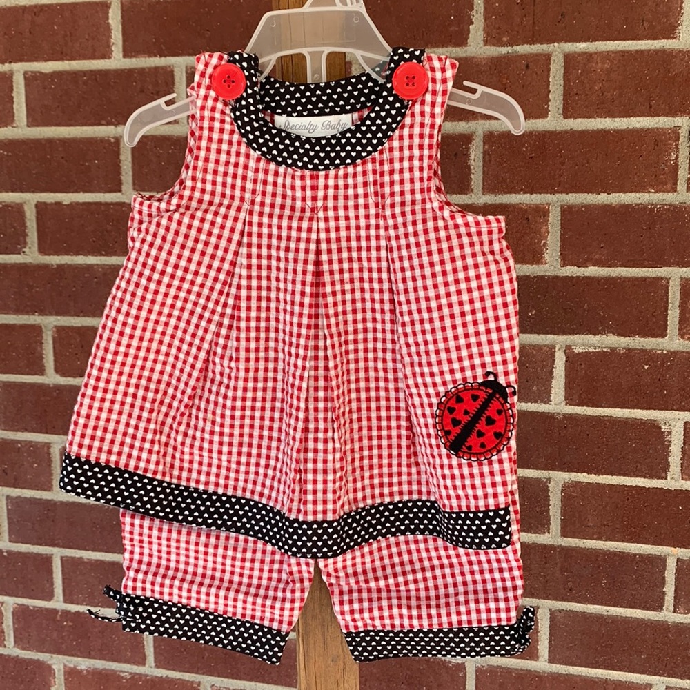 NWT - Speciality Baby - 2 Piece Set